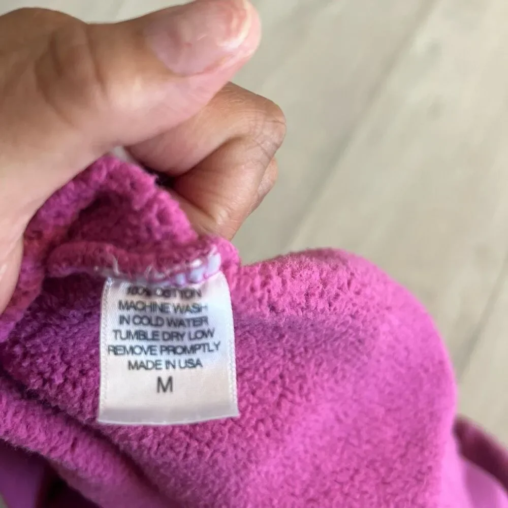 Set Active Los Angeles women’s sweater size m